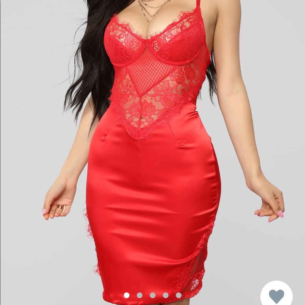 Red midi lace dress